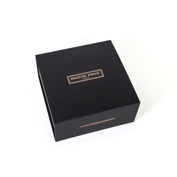
                  
                    Gift Set | Luxurious Elegance
                  
                