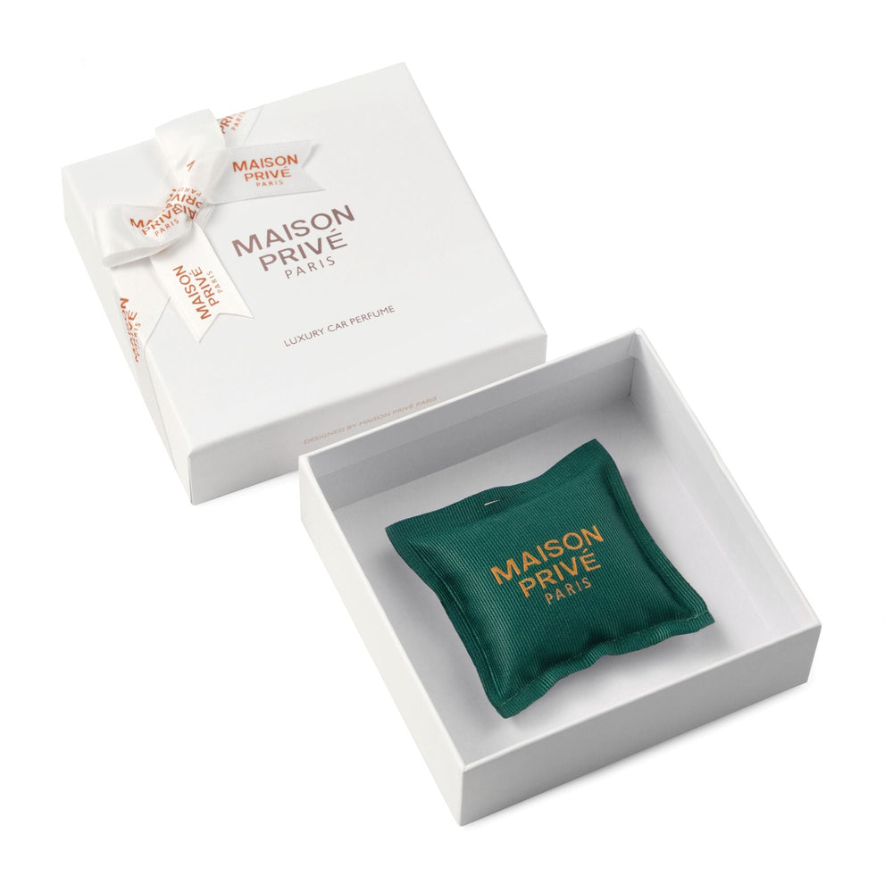 
                  
                    Automobilio kvapas | CITRINŽOLĖ IR BERGAMOTĖ MAISON PRIVÉ
                  
                