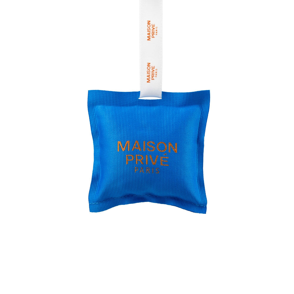 
                  
                    Automobilio kvapas | JŪROS DVELKSMAS MAISON PRIVÉ
                  
                