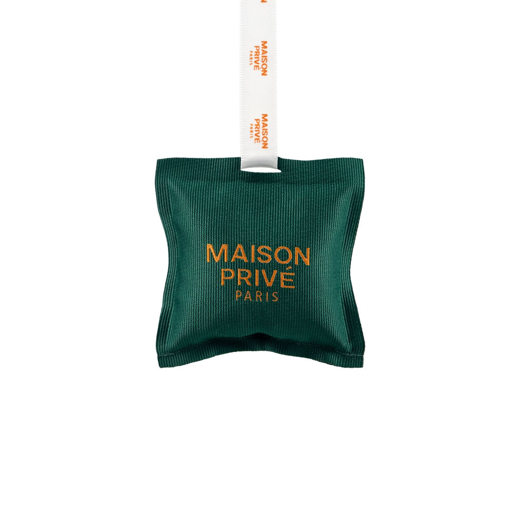 
                  
                    Automobilio kvapas | CITRINŽOLĖ IR BERGAMOTĖ MAISON PRIVÉ
                  
                