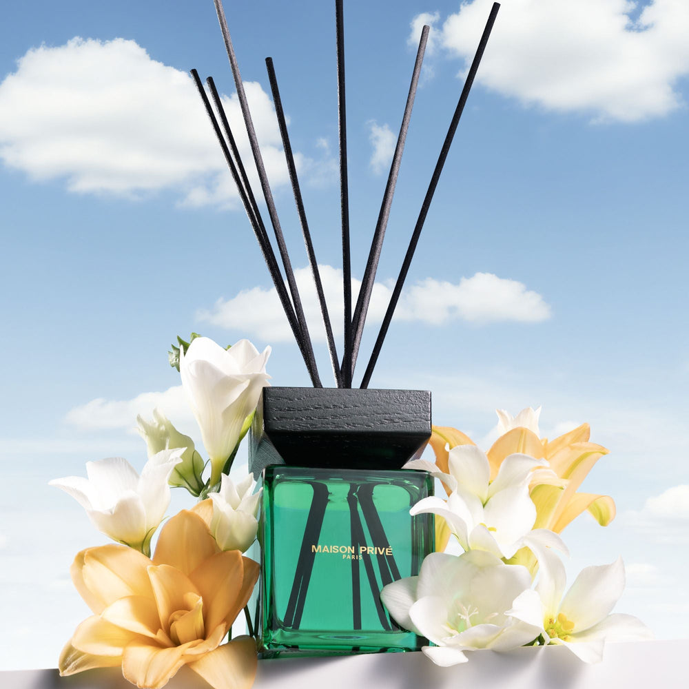 Namų kvapas | ANGLIŠKOJI KRIAUŠĖ IR FREZIJA | 200ml MAISON PRIVÉ