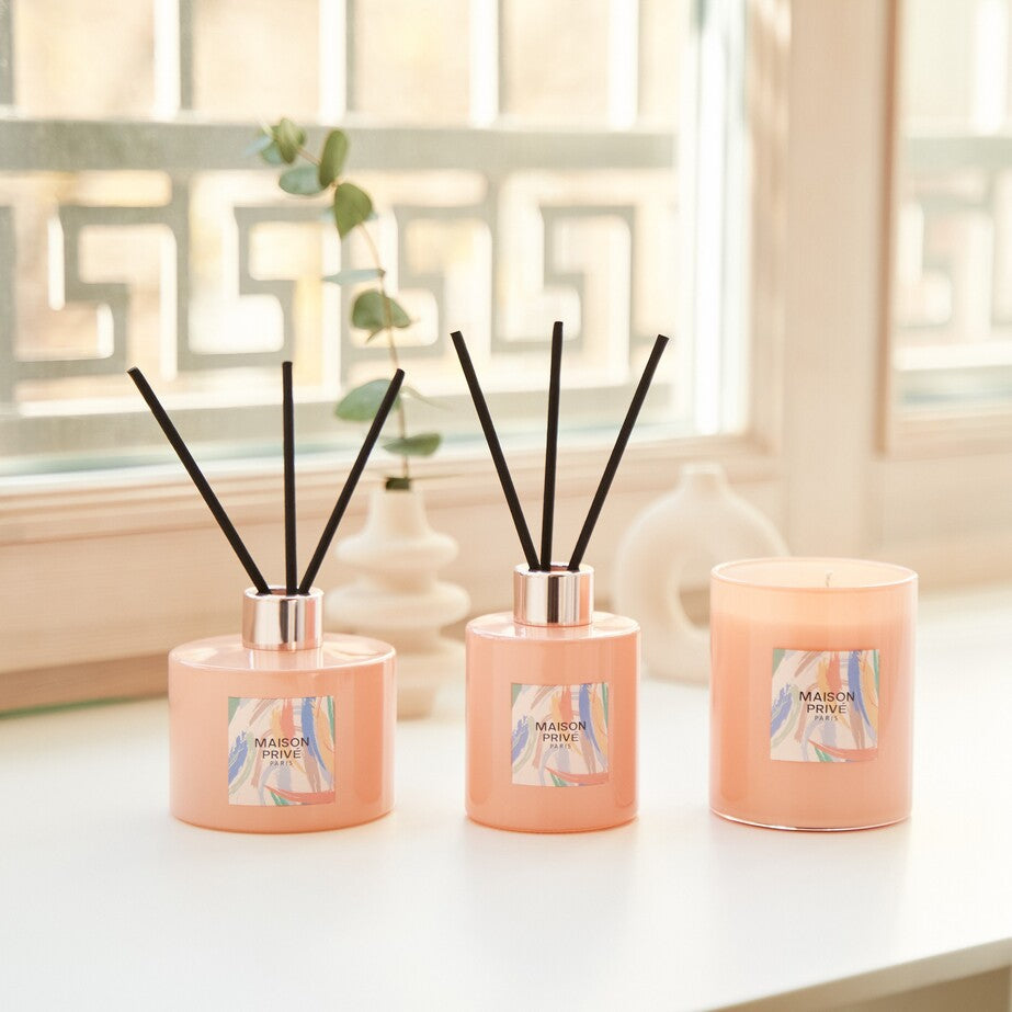 
                  
                    Namų kvapas ir Žvakė | MOMENTS Rinkinys
                  
                